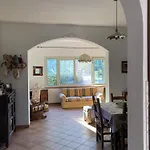 Smeraldi Villa *