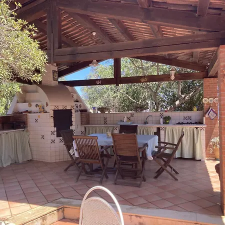 Smeraldi Villa *