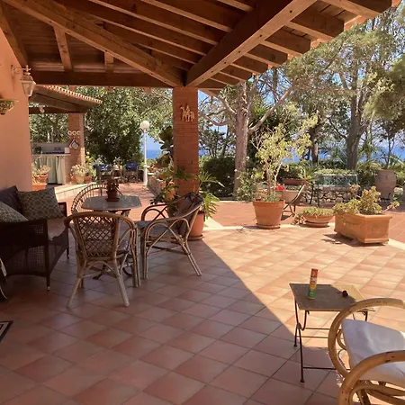 Villa Smeraldi *